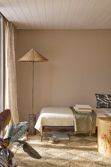 Warme taupe slaapkamer